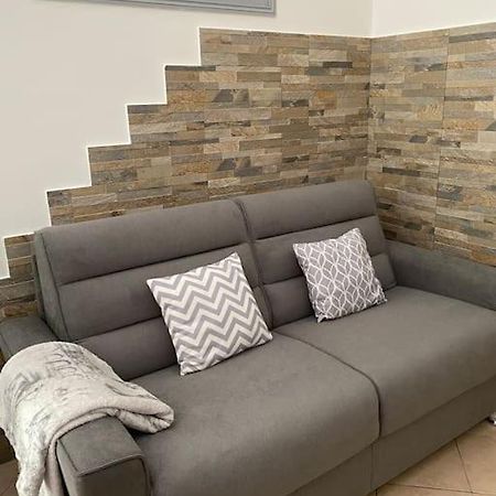 Villa Serenice - F2 Au Calme, Climatise, Wifi Et Parking Gratuit Exterior photo