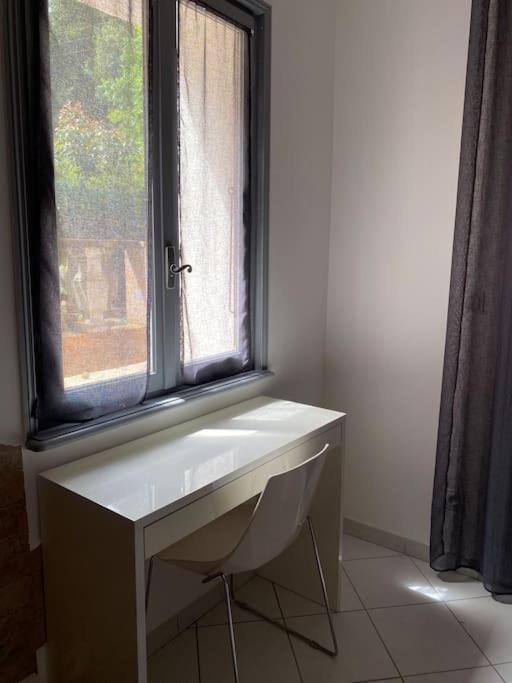 Villa Serenice - F2 Au Calme, Climatise, Wifi Et Parking Gratuit Exterior photo