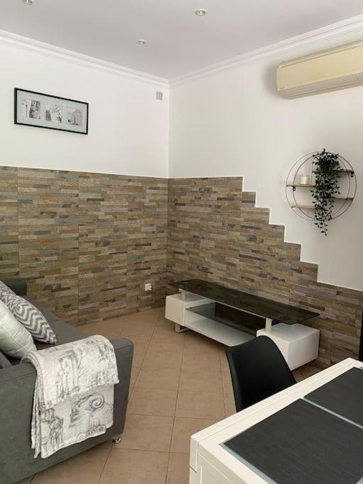 Villa Serenice - F2 Au Calme, Climatise, Wifi Et Parking Gratuit Exterior photo